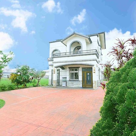 Liching Garden B&B Yilan Bagian luar foto